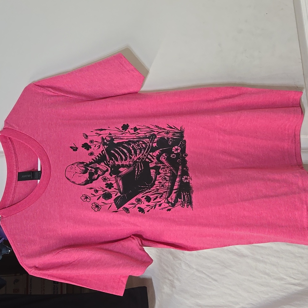 curios.by.lady.d Hand Crafted Graphic Tee Shirts S Unisex - Sold Seperately - Picture 9 of 12